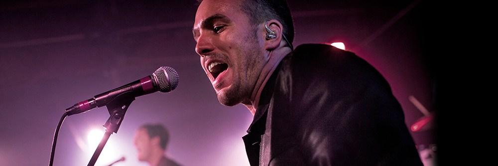 in_ear_monitoring_vocalist_2016_