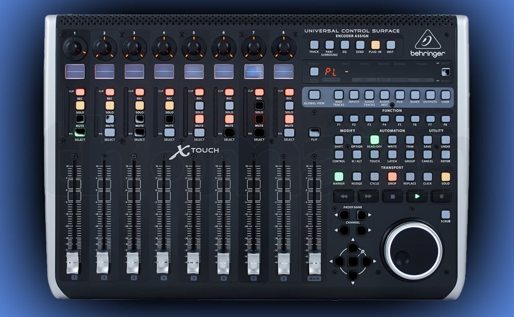 Das Behringer X-Touch: ein universeller DAW Remote Controller / © Thomann