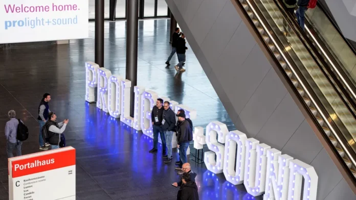 Foyer der Prolight + Sound © PLS