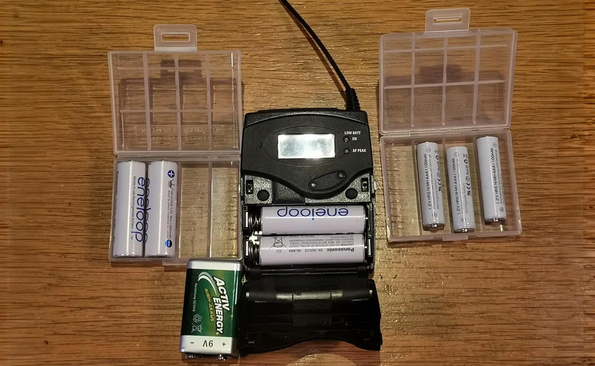 AA-, AAA-, 9V Block- Batterien/Akkus inkl. Taschensender © Engelmann Promotion