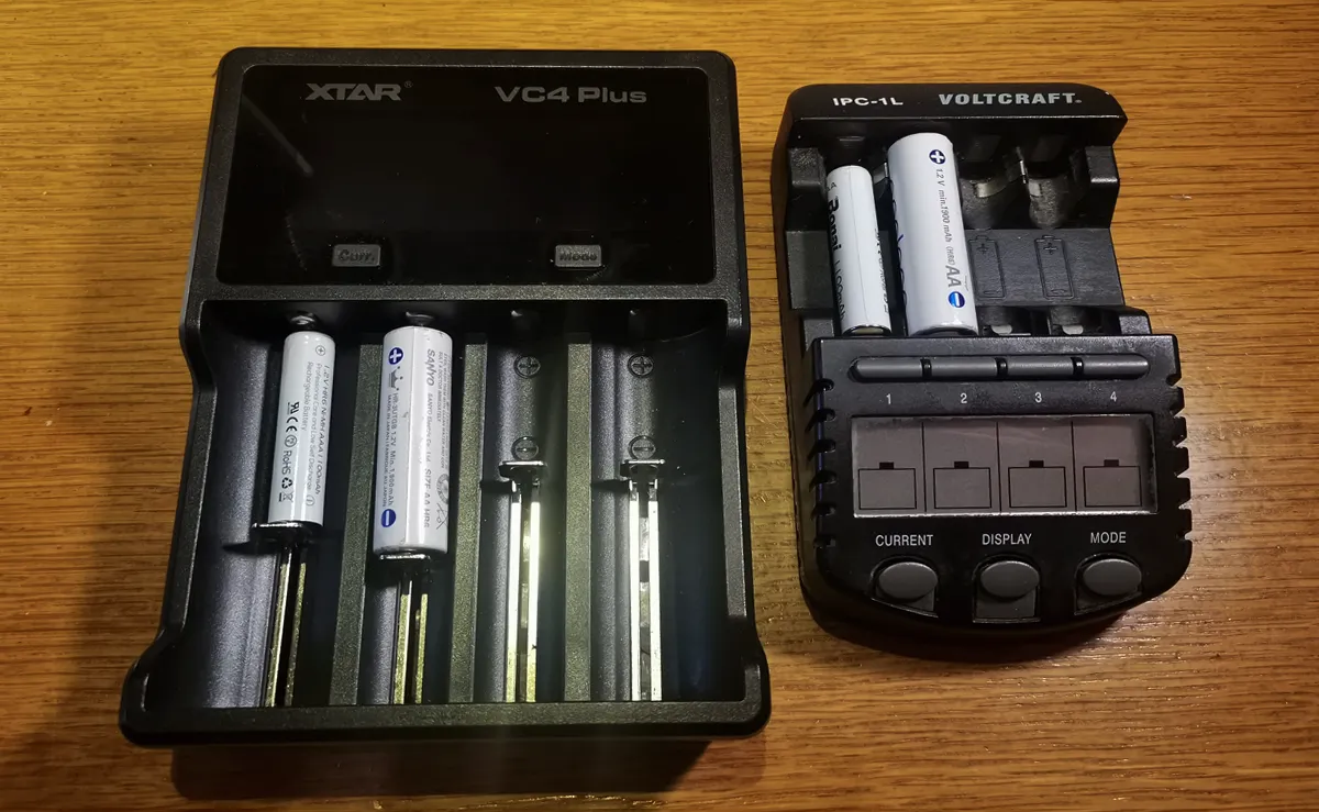 Ladegeräte mit Refresh und Kapazitätstest © Engelmann Promotion