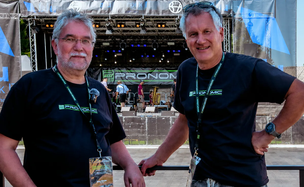 Jörg Kirsch zusammen mit einem der Entwickler von XANA: Manfred Egner © Engelmann Promotion